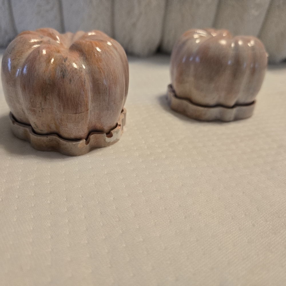 2 Porcelain Handmade/painted Pumpkin Decor. Alone Or With Greenery - Picture 6 of 8